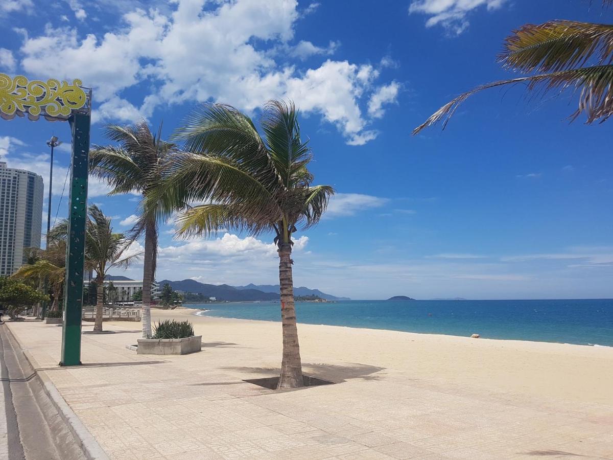 Comfortzone Lägenhet Nha Trang Exteriör bild